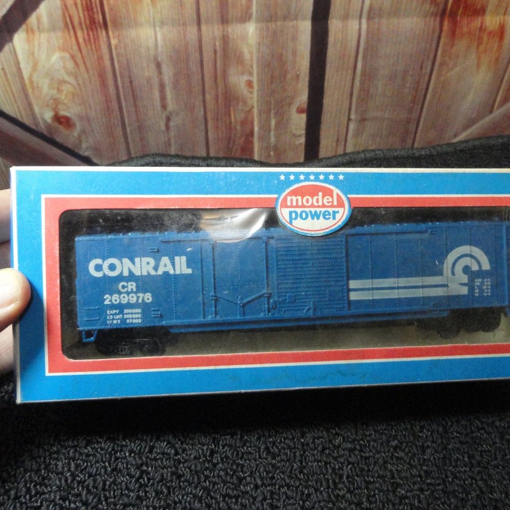 CONRAIL model power Ho scale Box Car~CR 269976~Train Fan~Vintage~W/Box